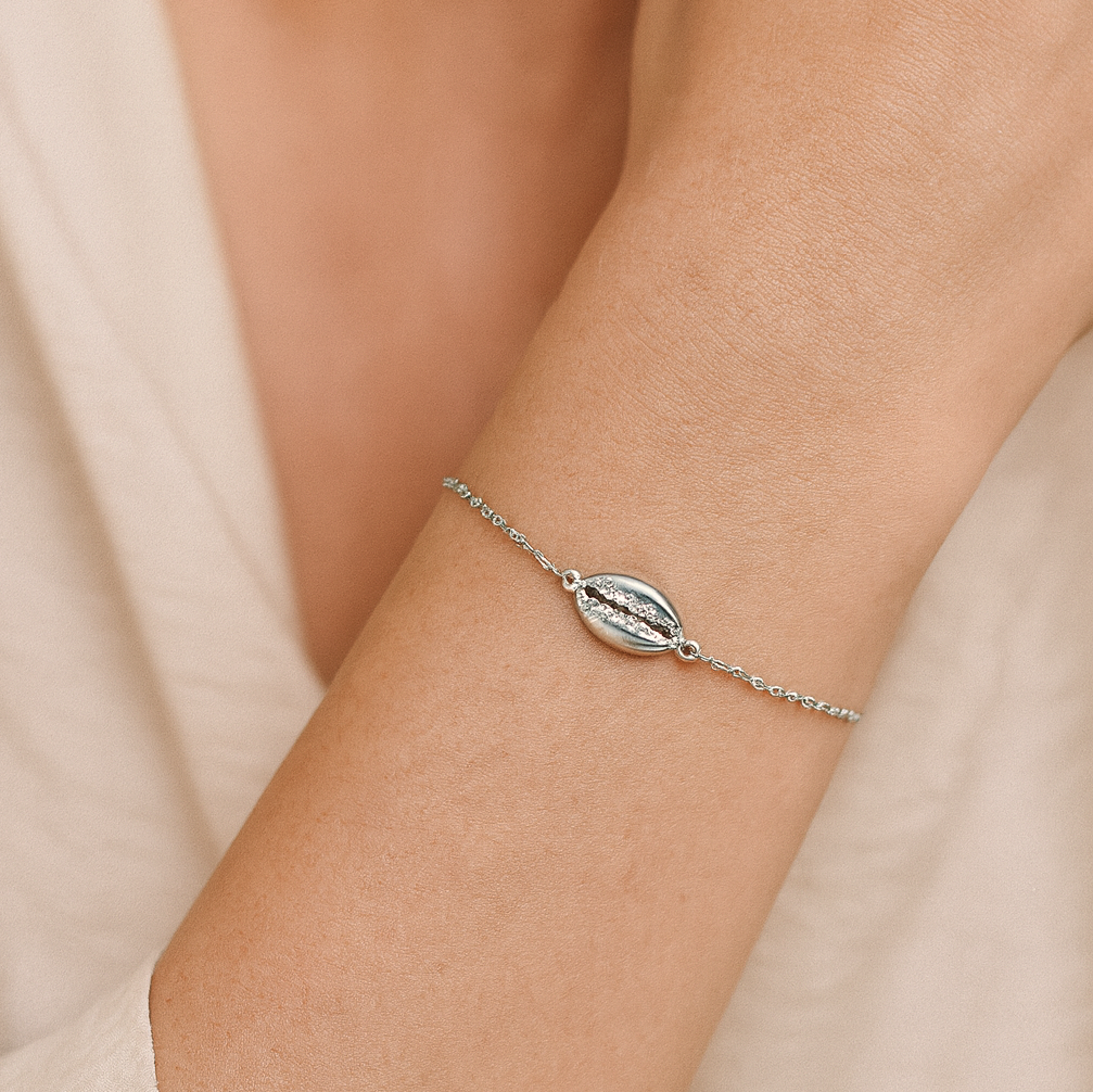 Color:Silver