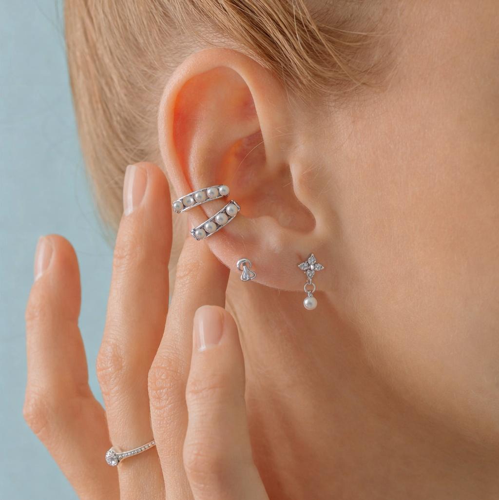 Anting Gantung Bunga Berkilau