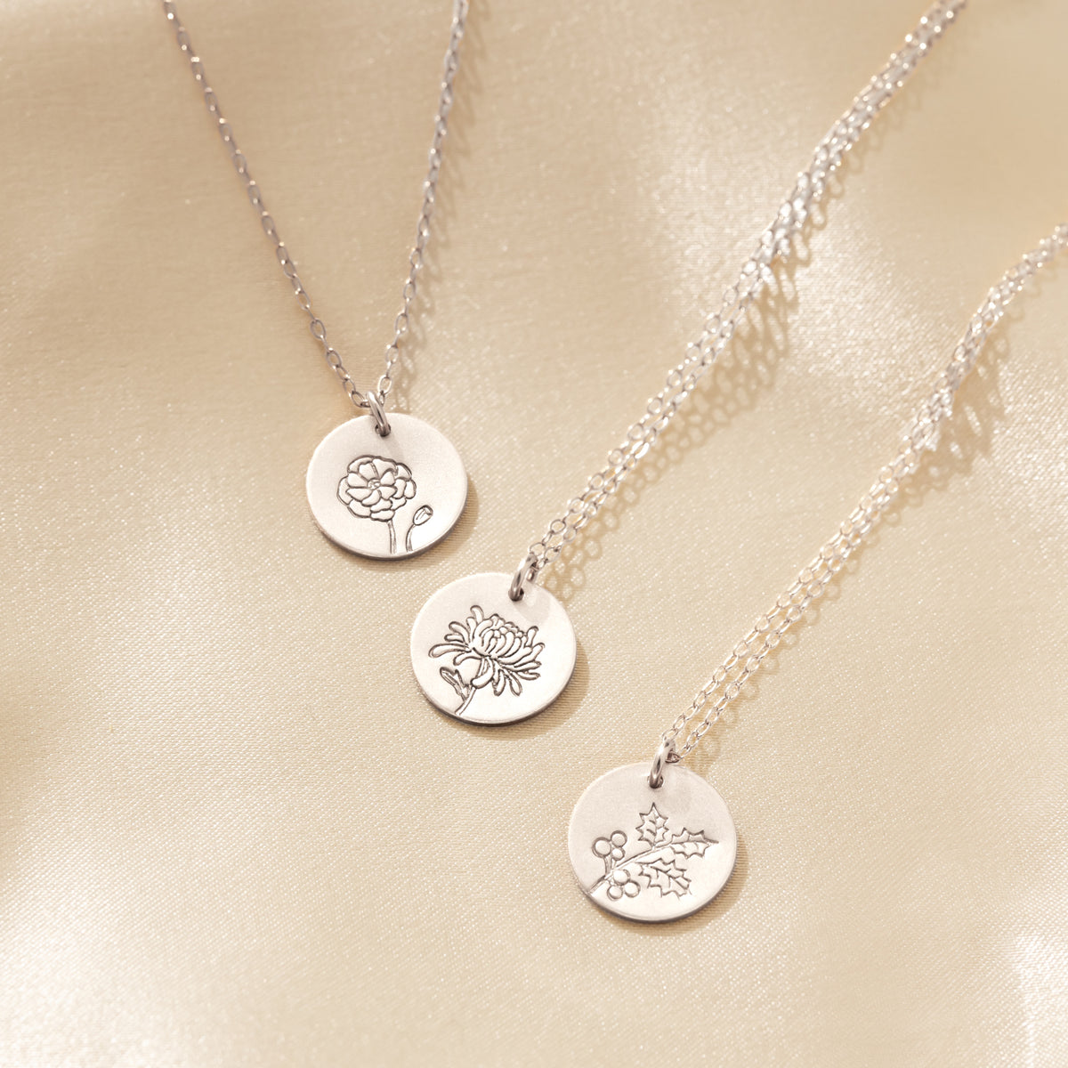 Color:Silver