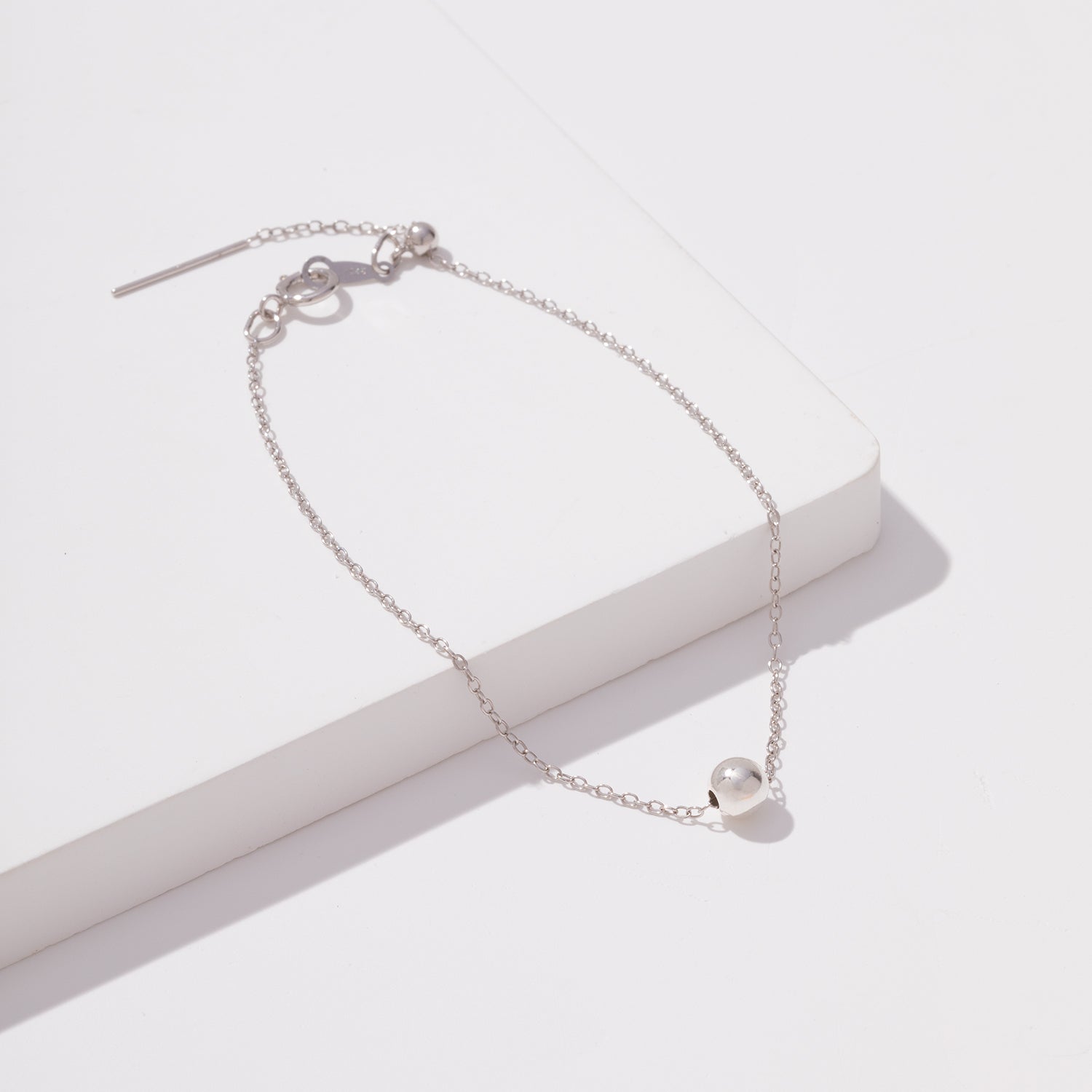 Color:Silver