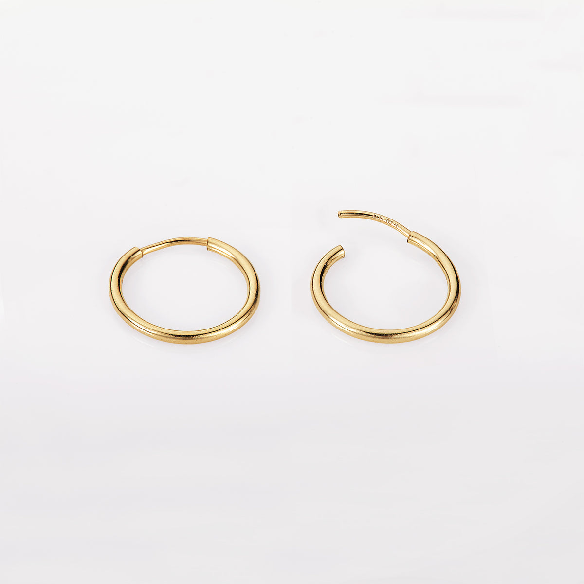 Color:Gold