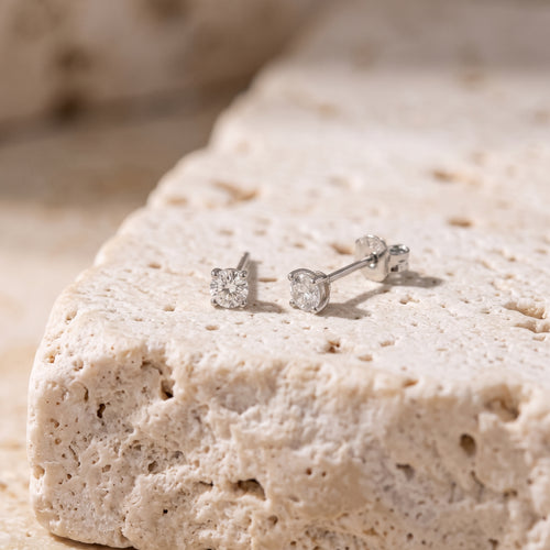 14K Massivt Guld Mini Diamantörhängen