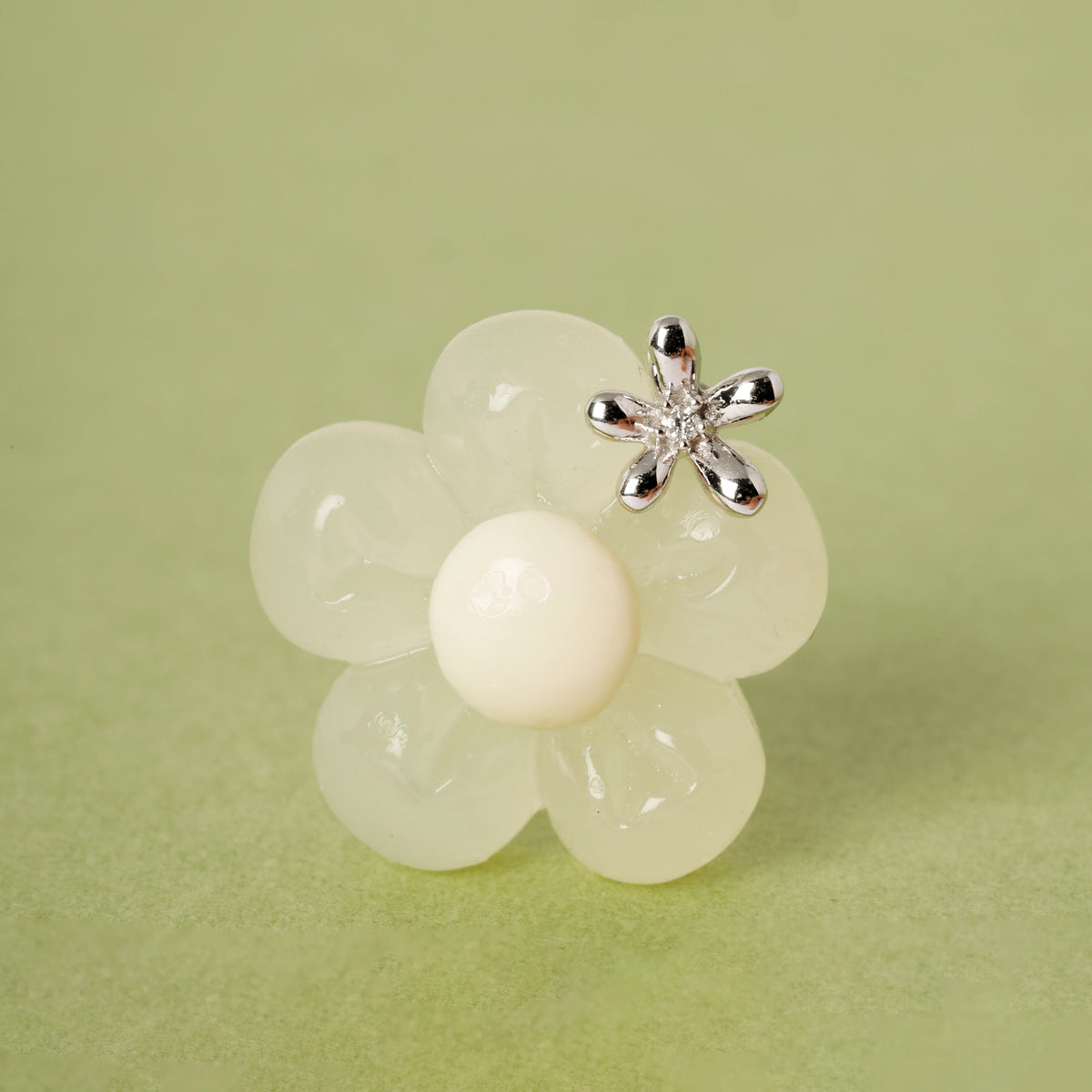 Color:White Gold
Option:Single
Option:Pair