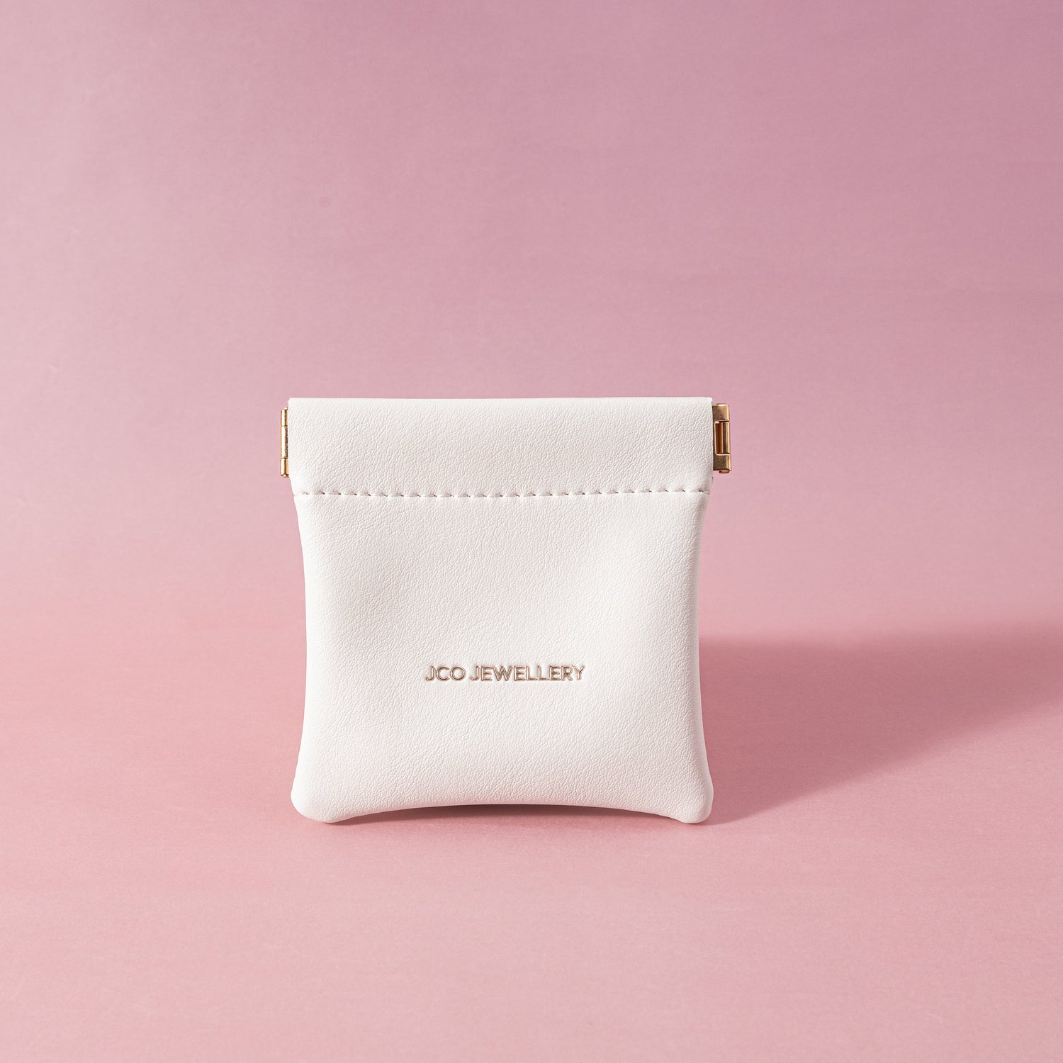 Dompet Kecil Kulit Putih