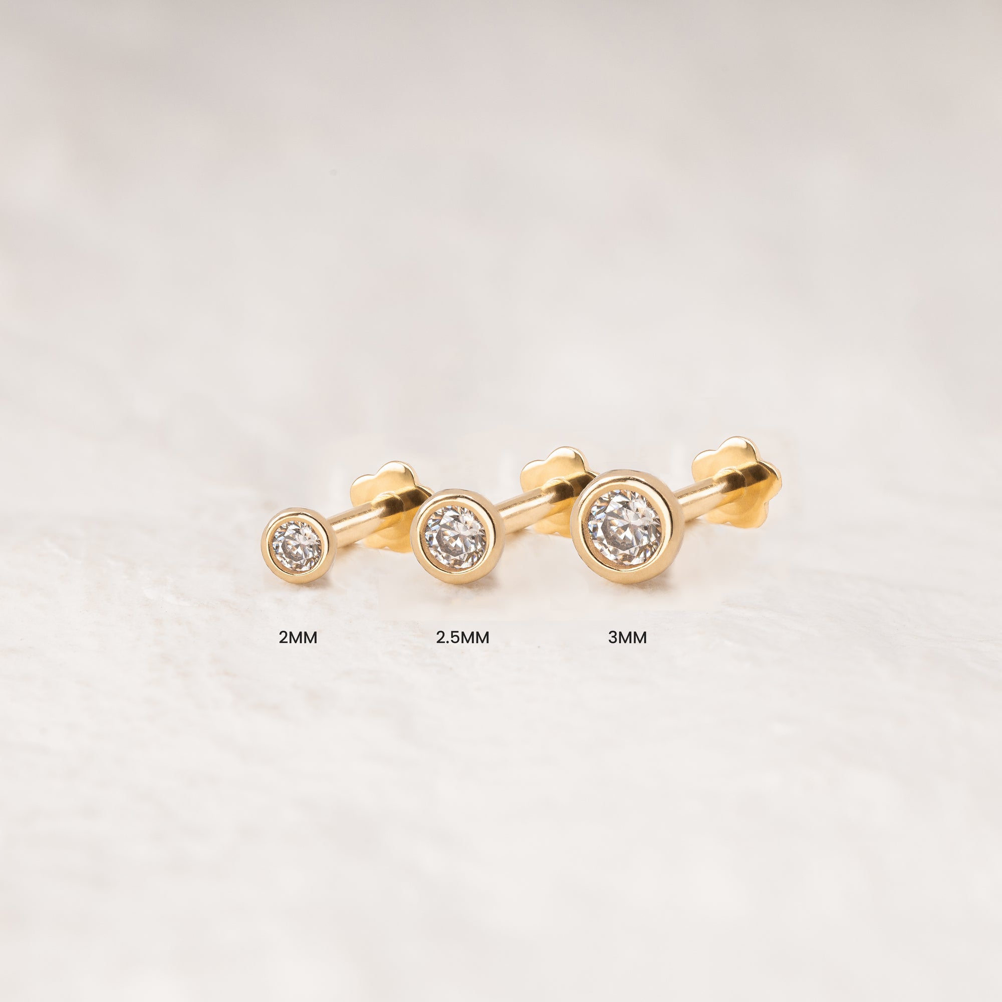 Color:Yellow Gold
Option:Single
Option:Pair