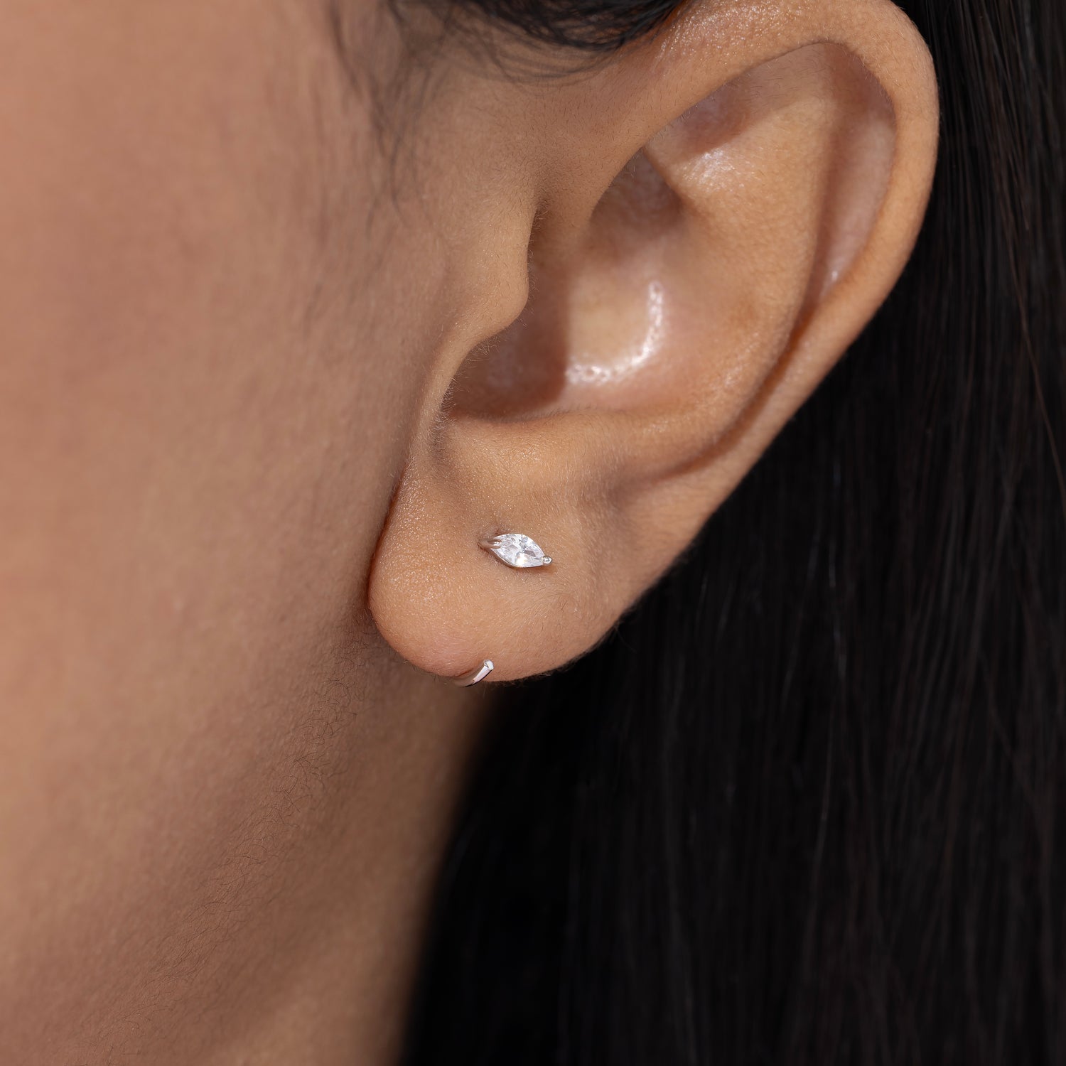 Color:Silver