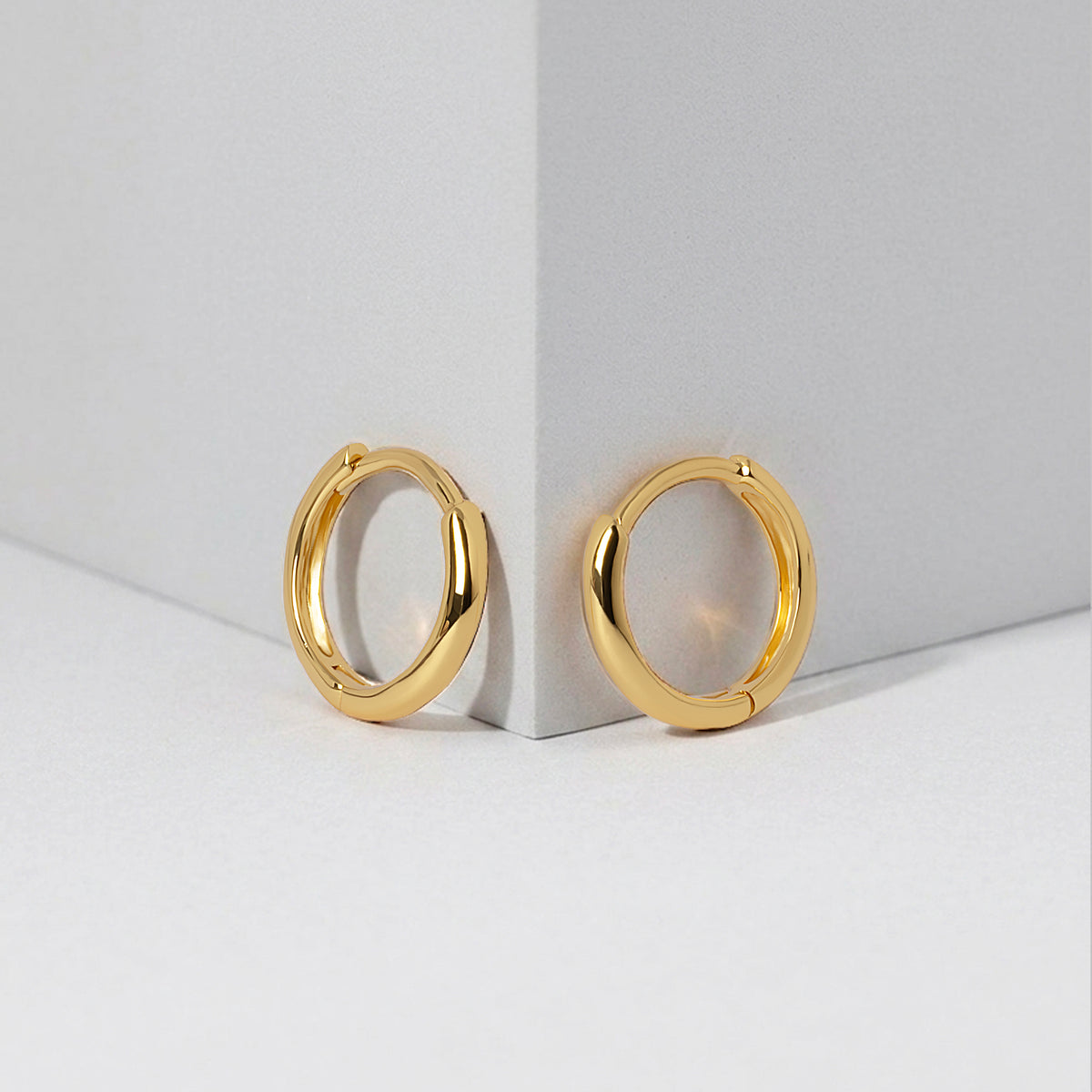 Easy Huggie Hoop Earrings