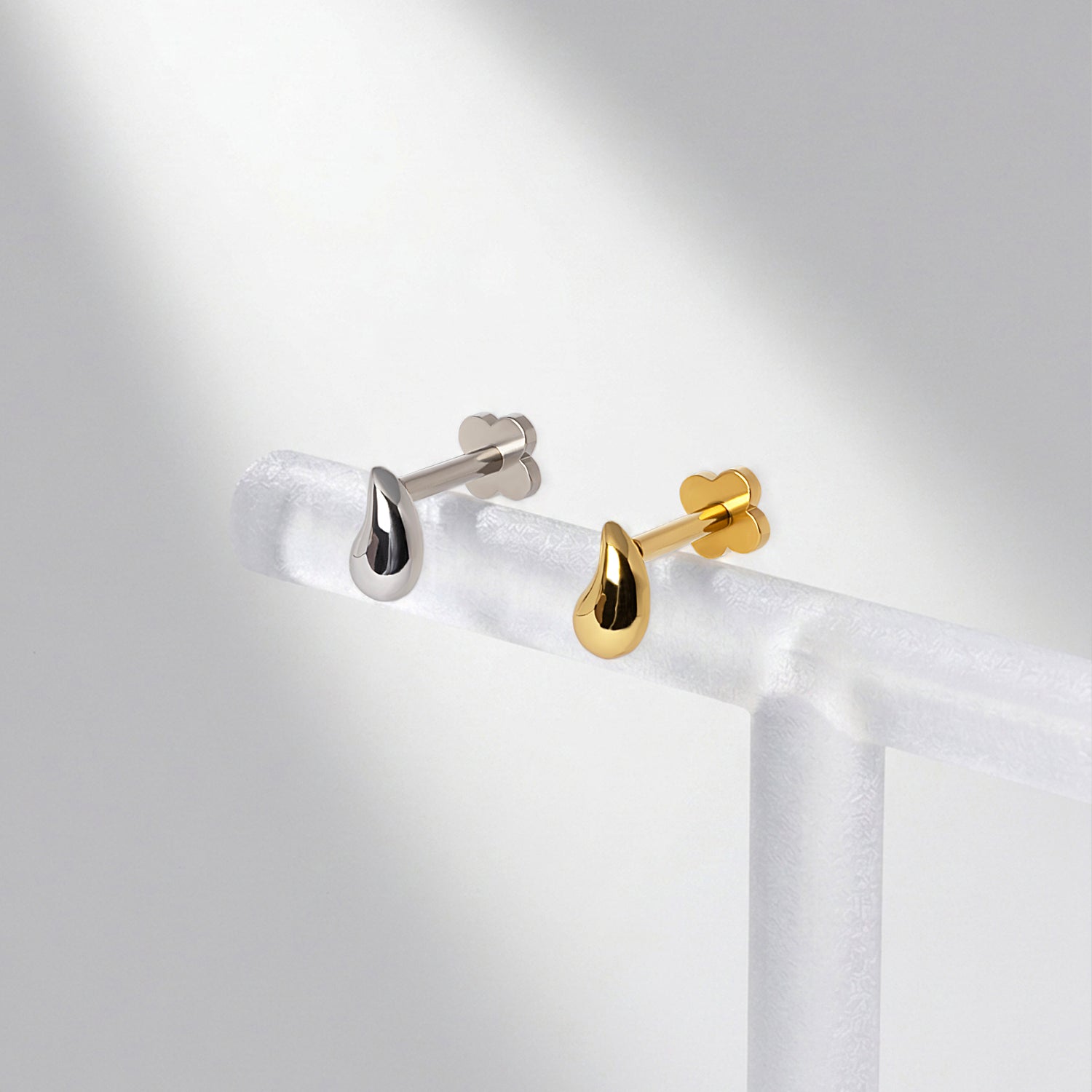 Organic Teardrop Flatback Earring
