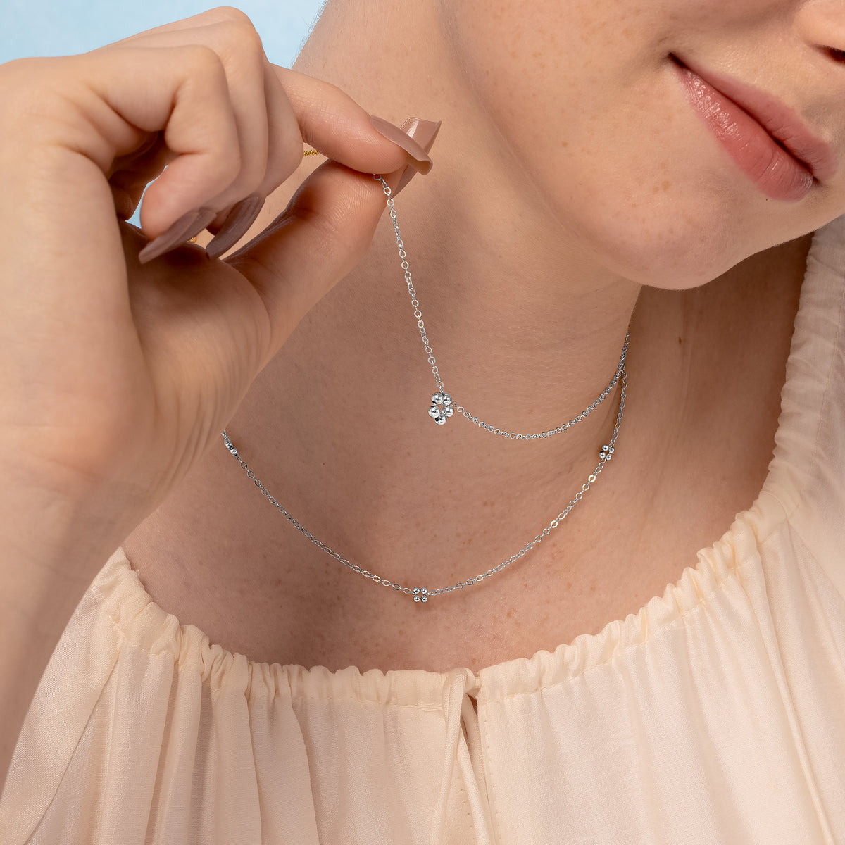 Color:Silver