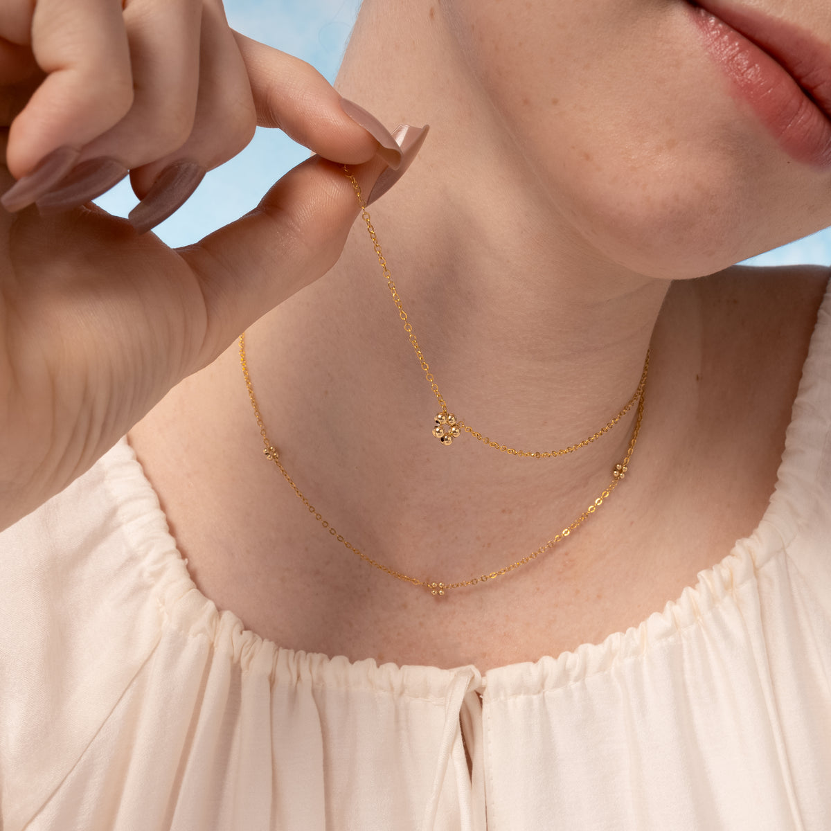 Color:Gold