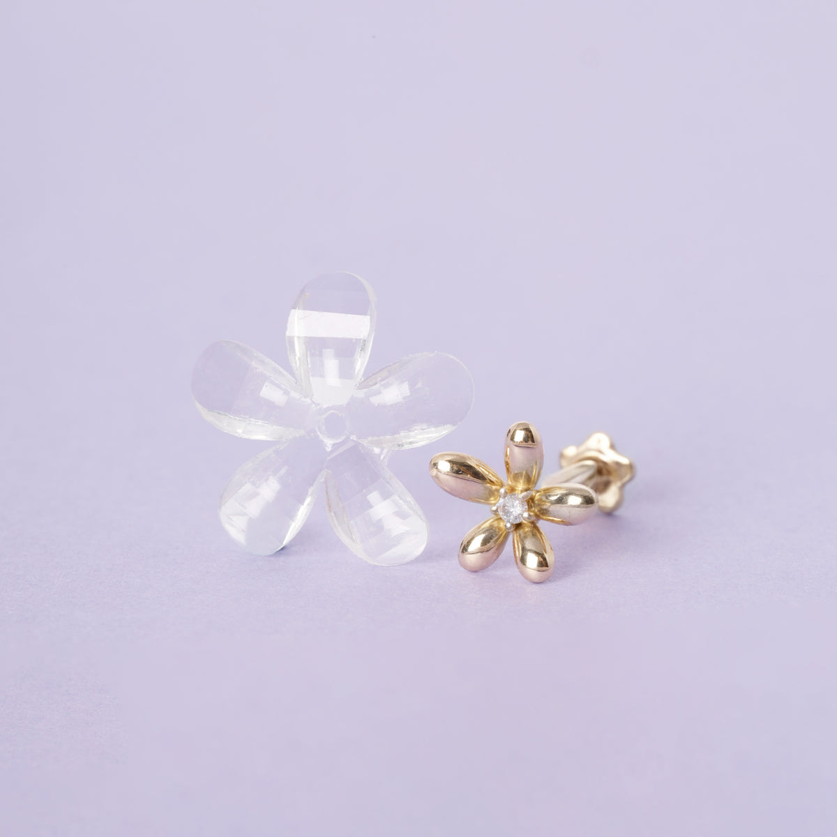 14K solid gull Floraison diamant flatbak øredobb