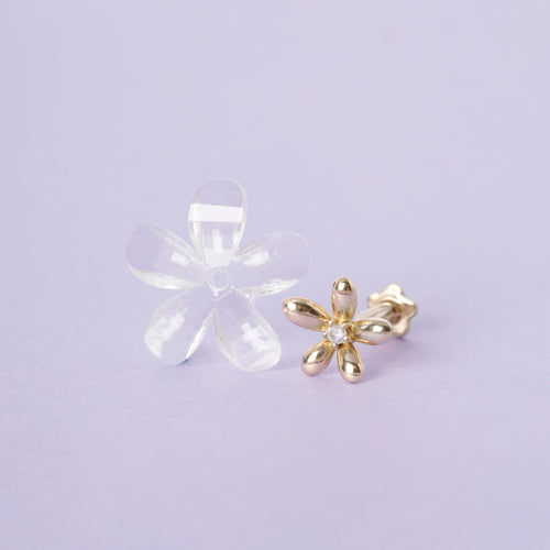 14K solid gull Floraison diamant flatbak øredobb