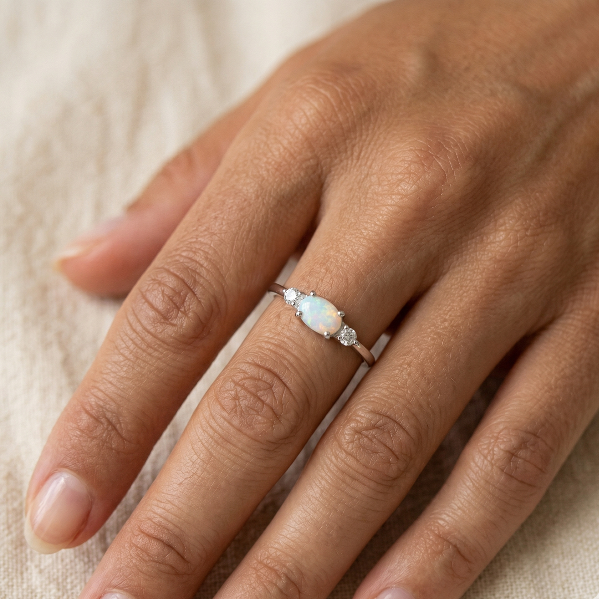 Cincin Deco Opal CZ Perak