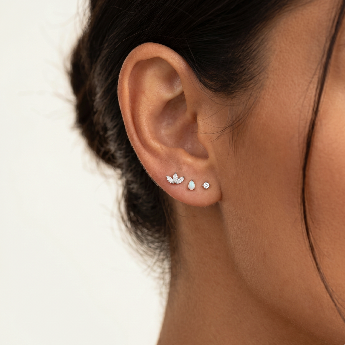 Color:White Gold
