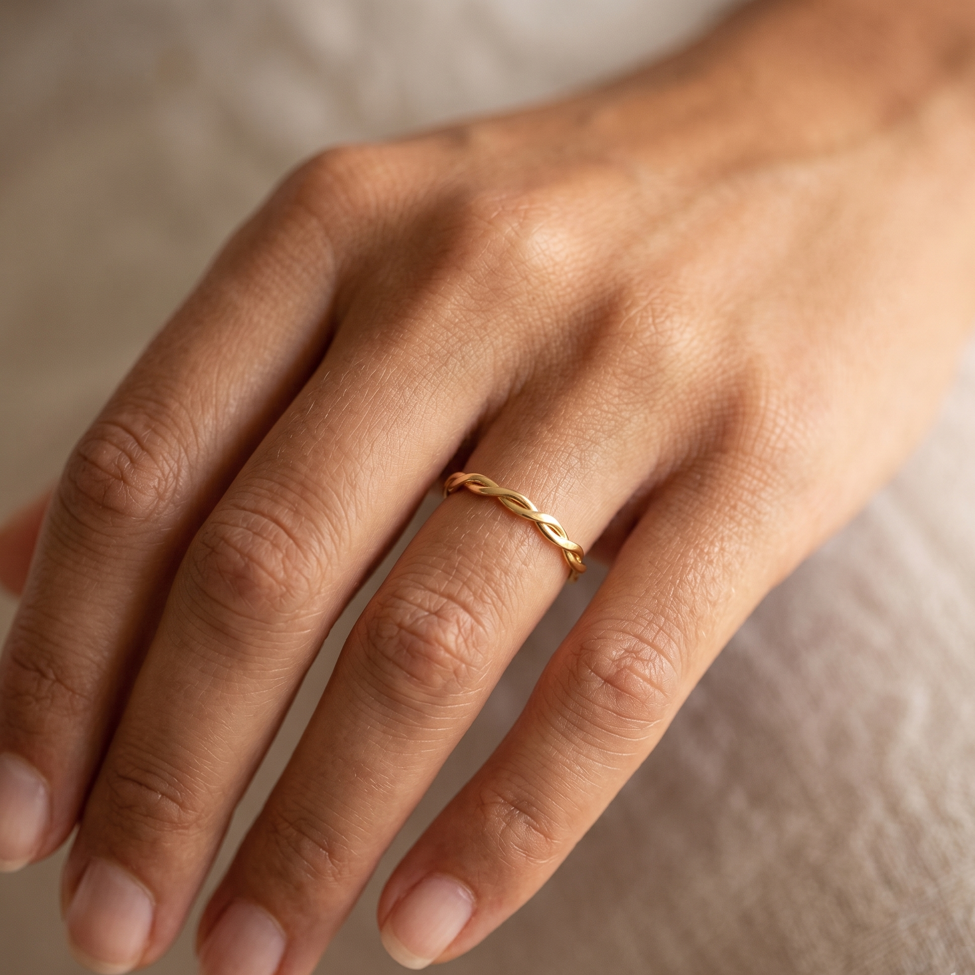 Flettet Slank Ring Guld