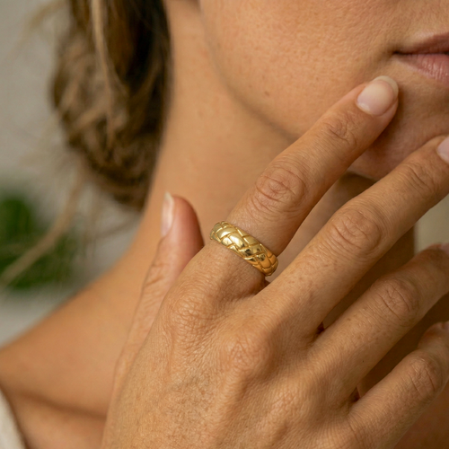 Alexa Dome Ring Gold