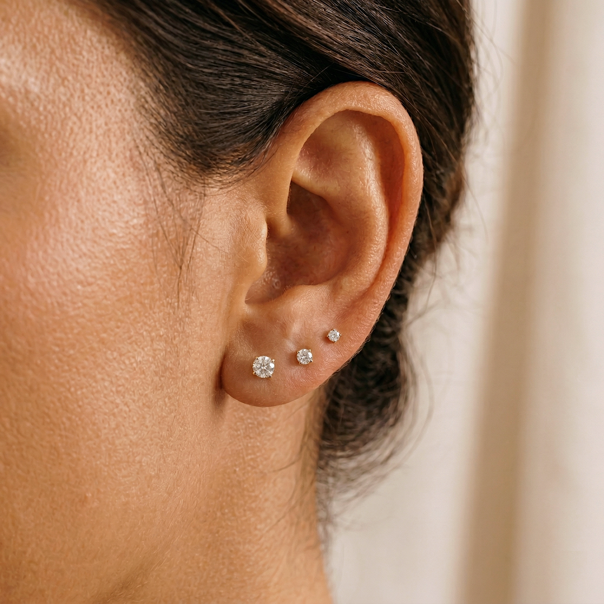 Color:Yellow Gold