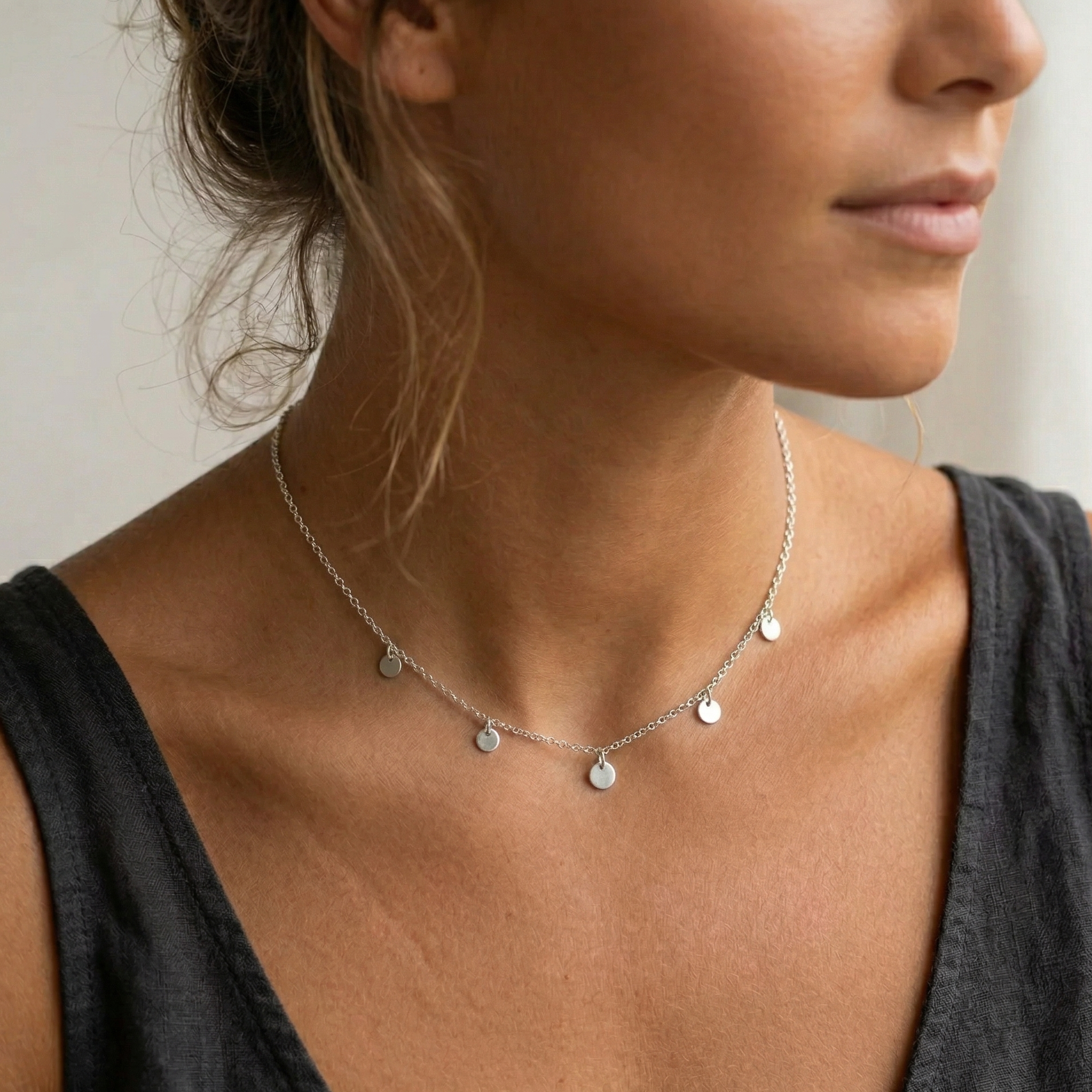Color:Silver