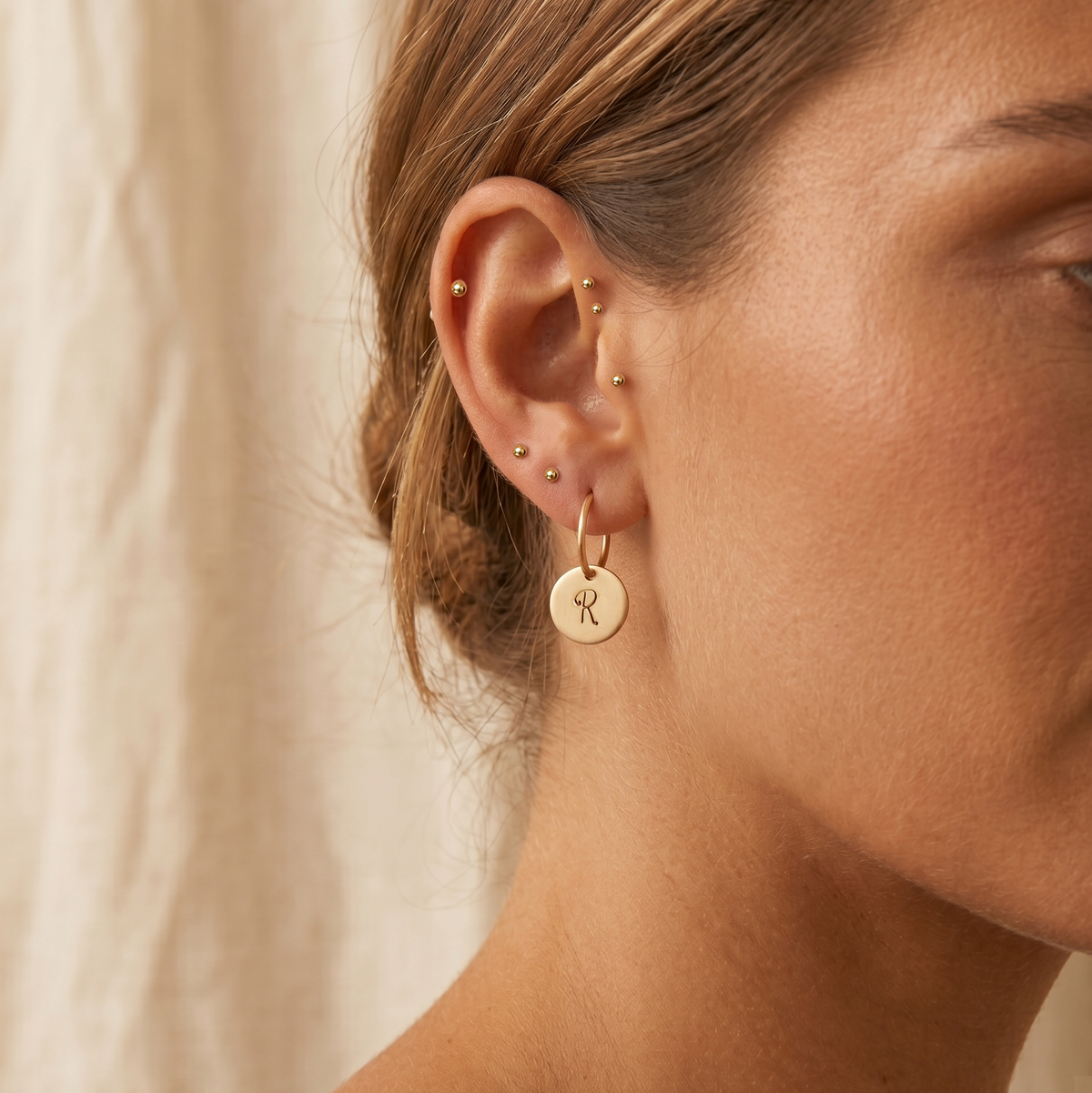 Bal Tragus Labret
