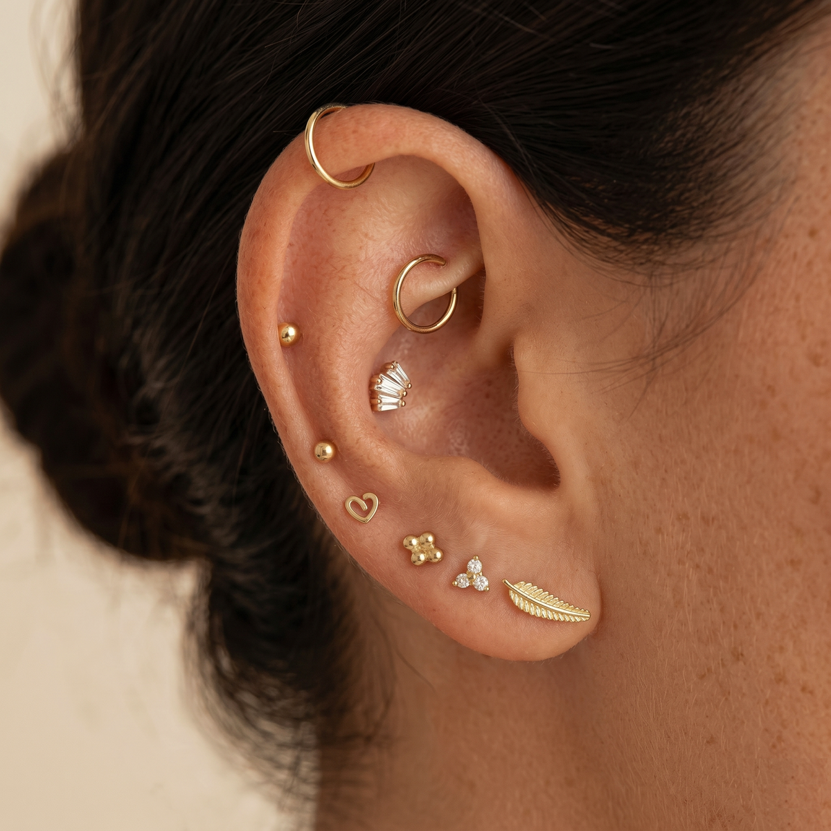 14K Massivt Guld Trinity Jewel Skruet Labret Ørering