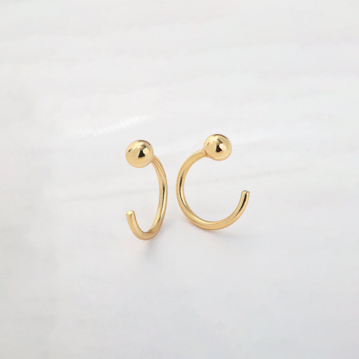 Color:Gold