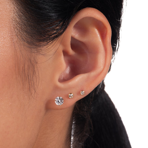 Color:Yellow Gold
Option:Single
Option:Pair
