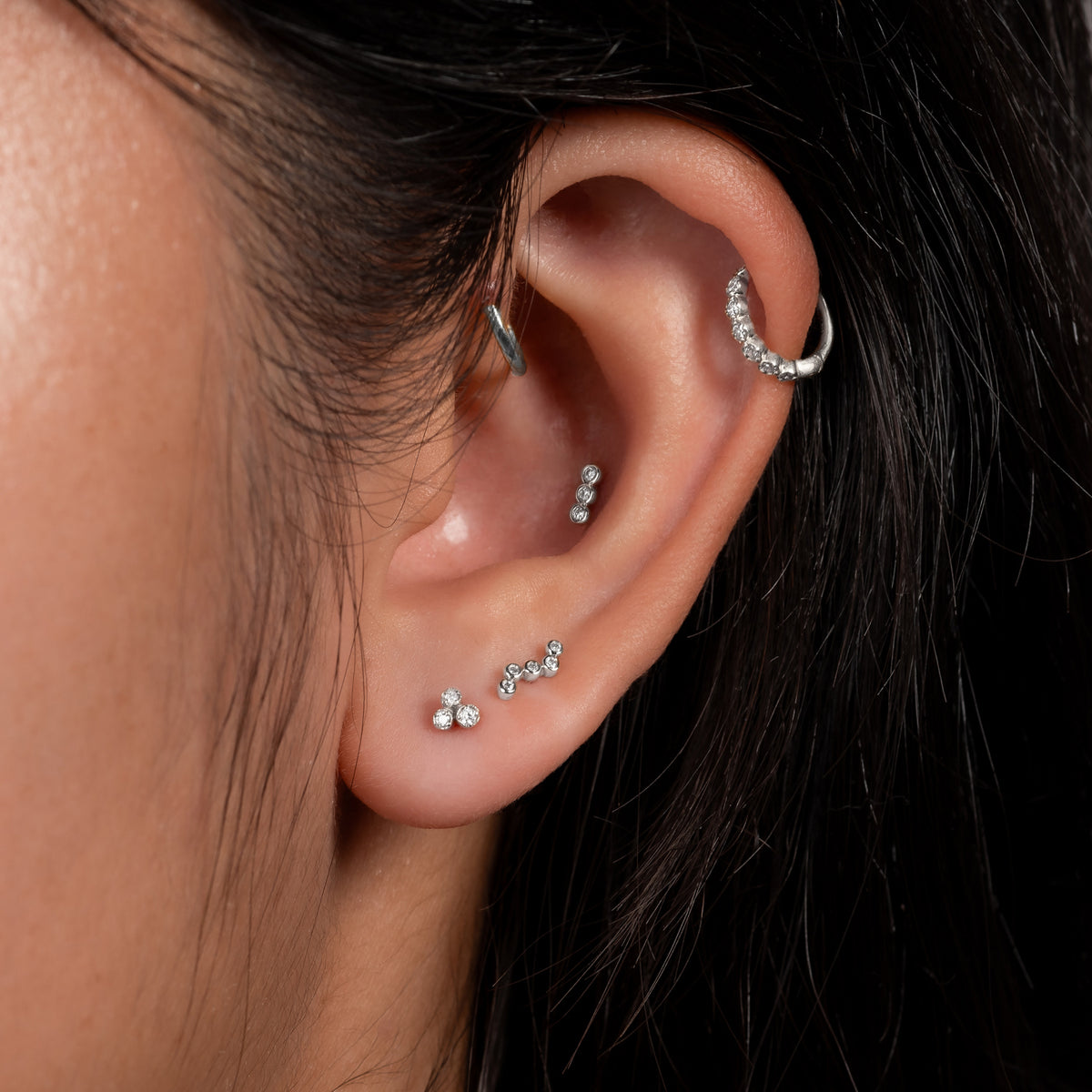 Color:White Gold
Option:Single
Option:Pair