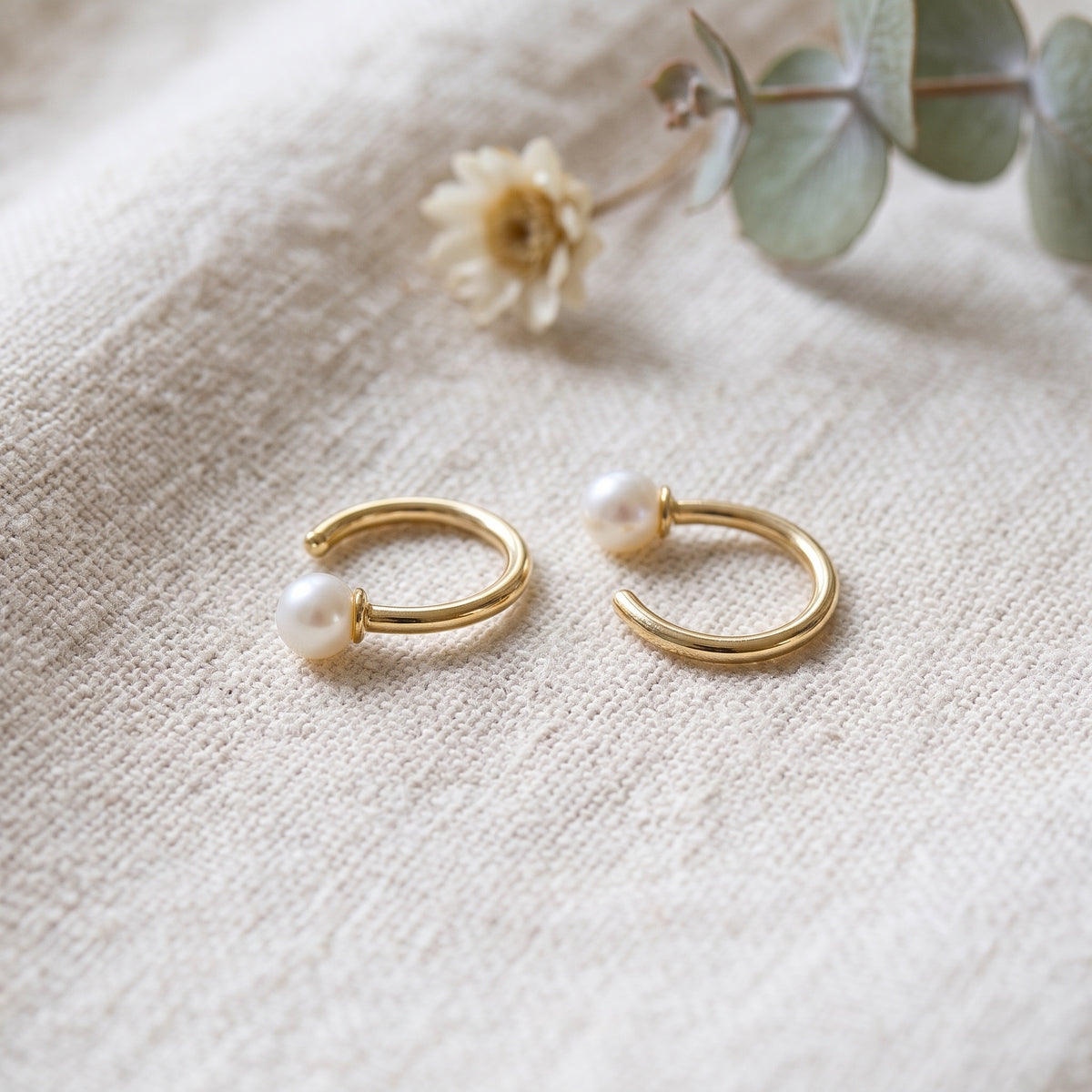 Color:Gold