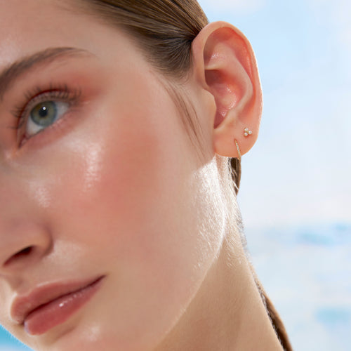 Boucle d'oreille en or massif 14K avec perle véritable et dos plat Trinity