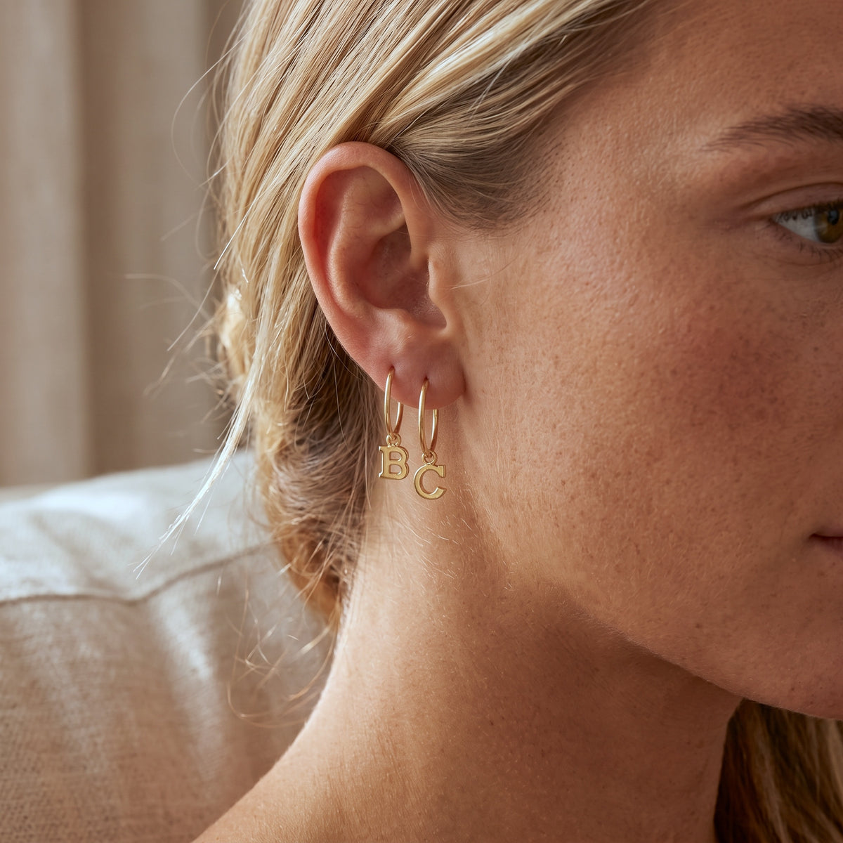 Boucles d'oreilles à lettres personnalisées