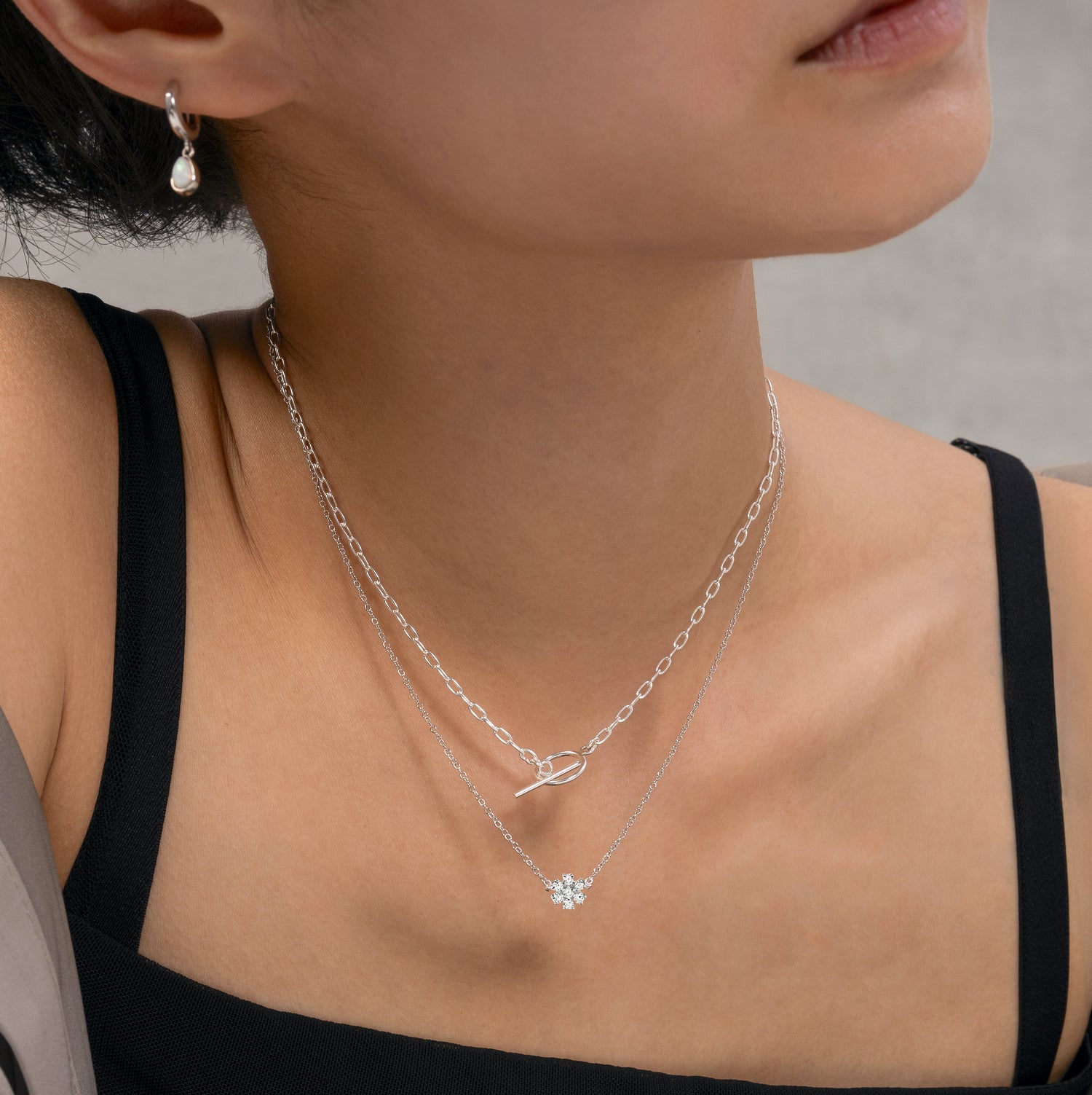 Color:Silver
