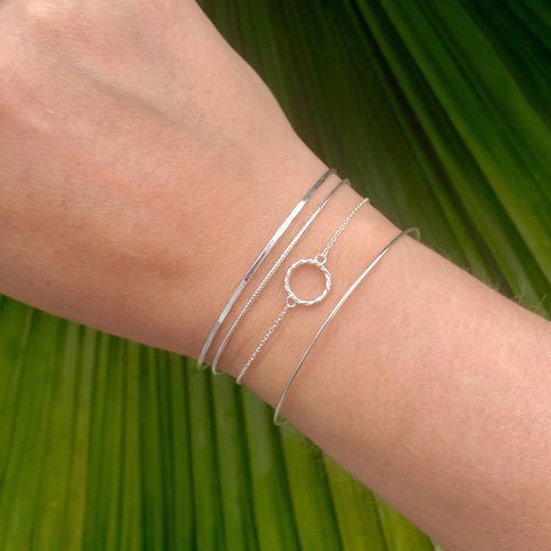 Circle Twist Bracelet