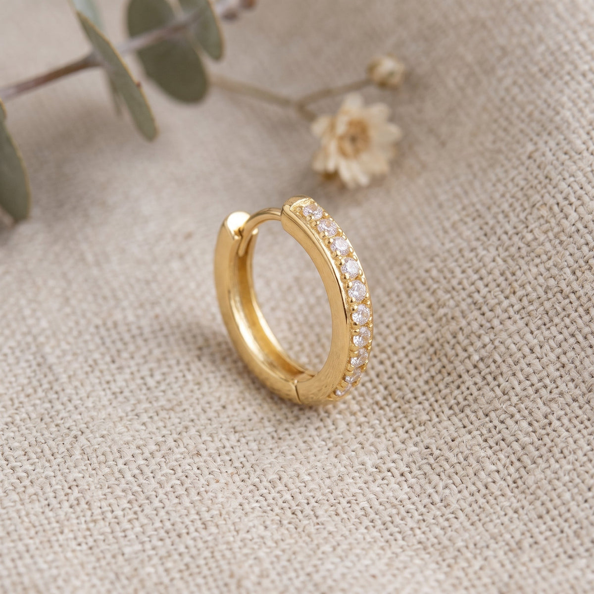 Color:Gold