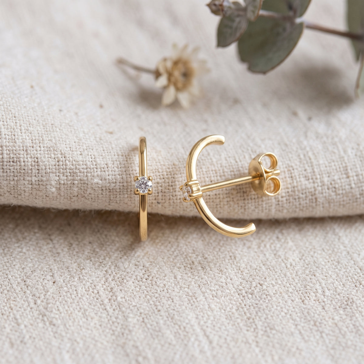 Color:Gold