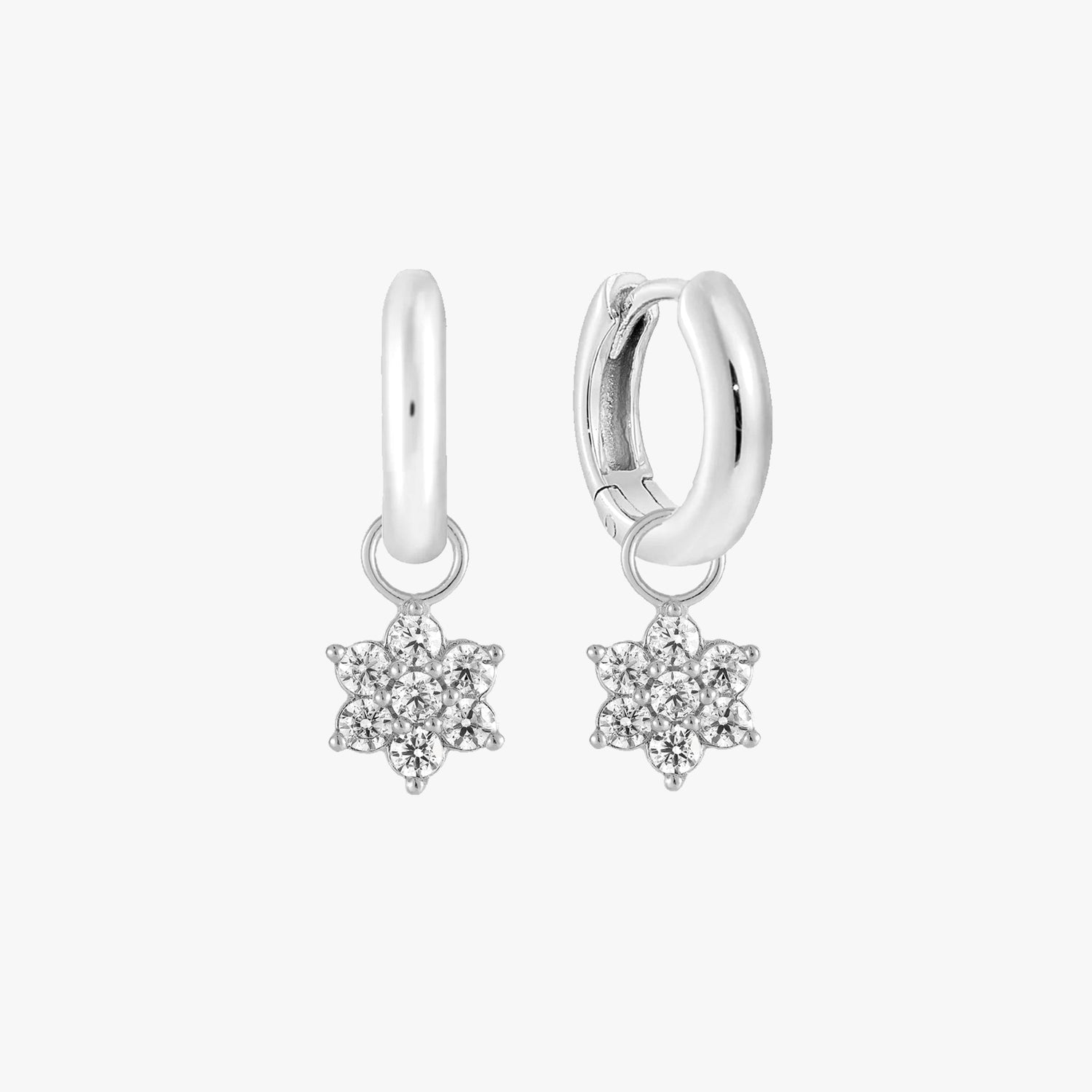 Pave Blomst Charm