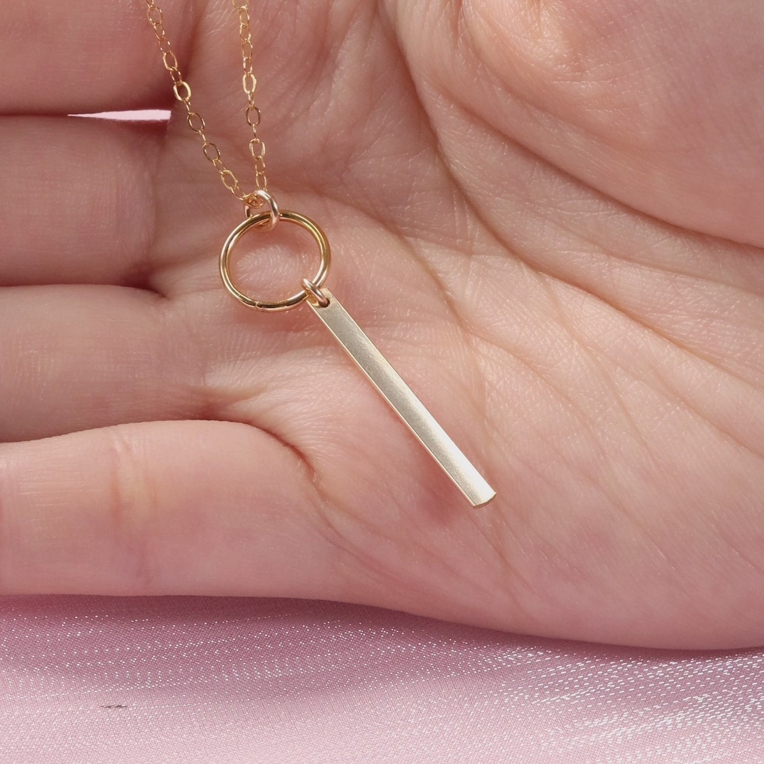 Color:Gold
Color:Silver