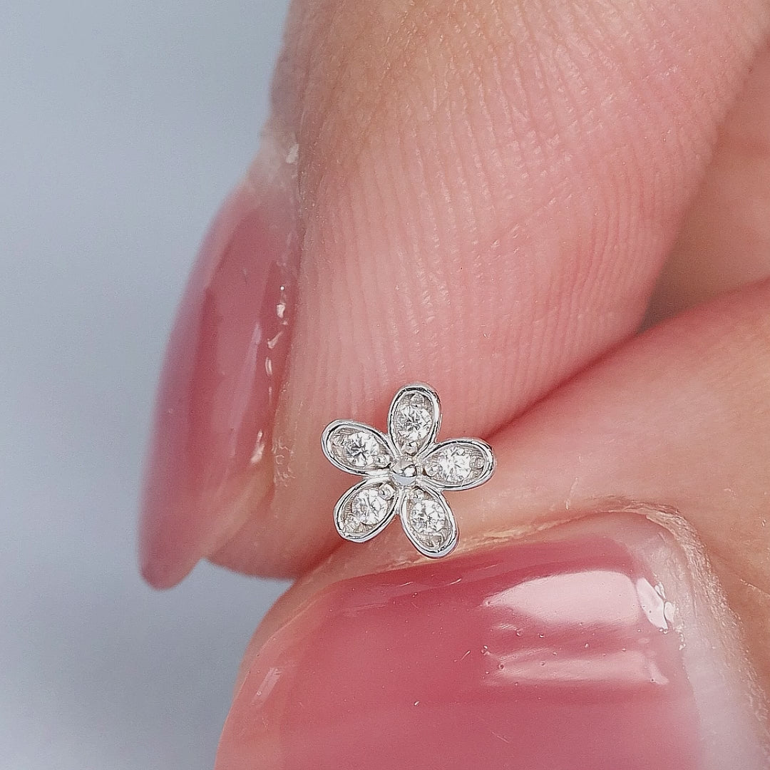 Color:White Gold