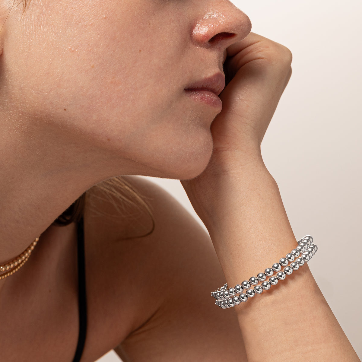 Color:Silver
