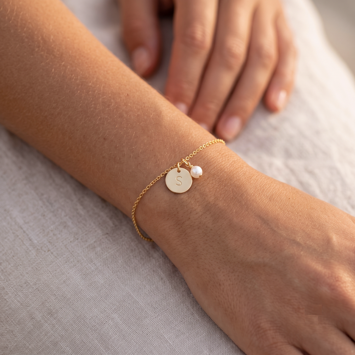 Gepersonaliseerde geboortestenen kristallen schijf armband