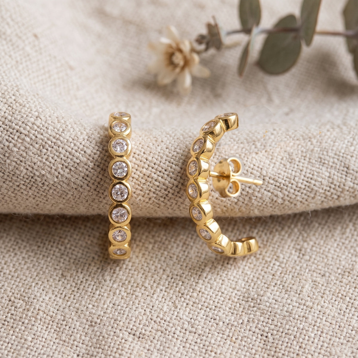 Color:Gold