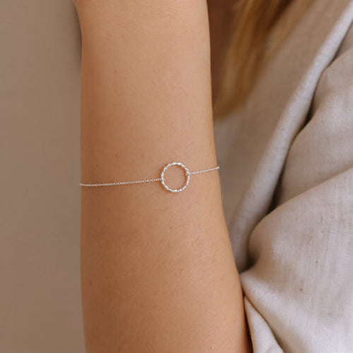 Circle Twist Bracelet