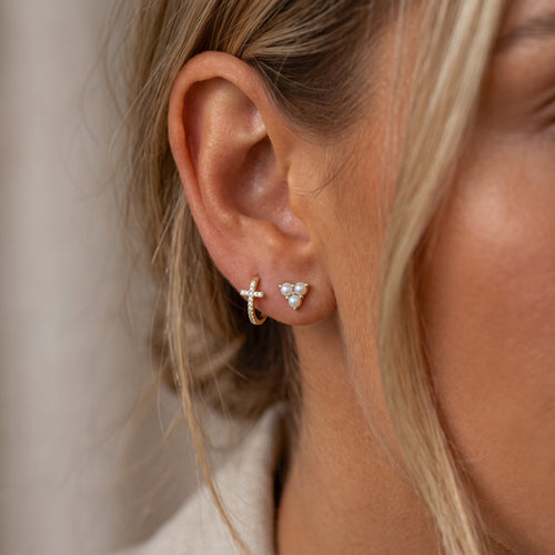 Anting Stud Mutiara Trinity