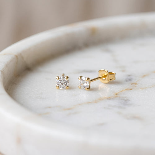 Boucles d'oreilles de goujon étincelantes 3 mm