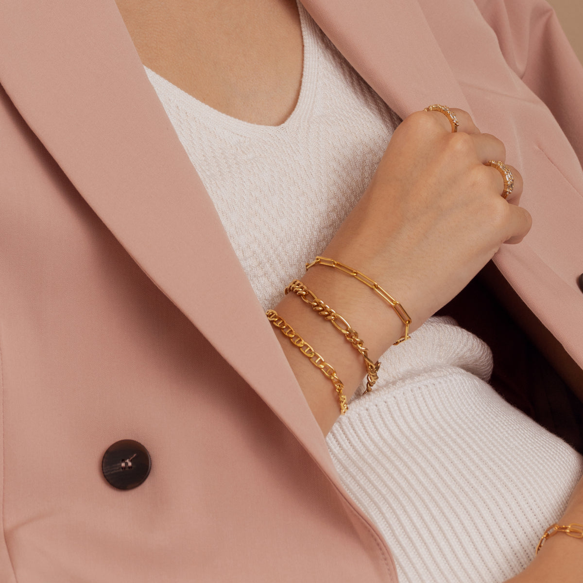 Color:Gold