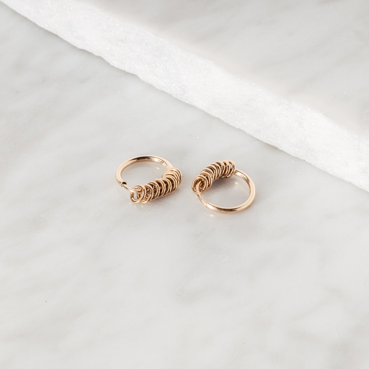 Color:Gold