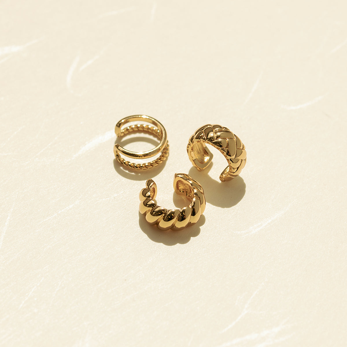 Color:Gold