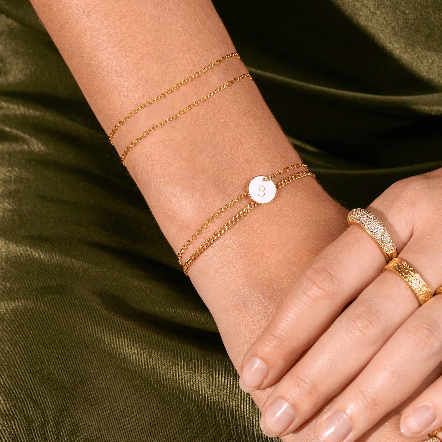 Color:Gold