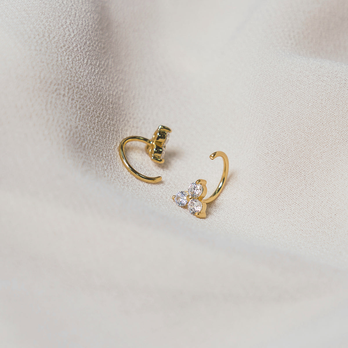Color:Gold