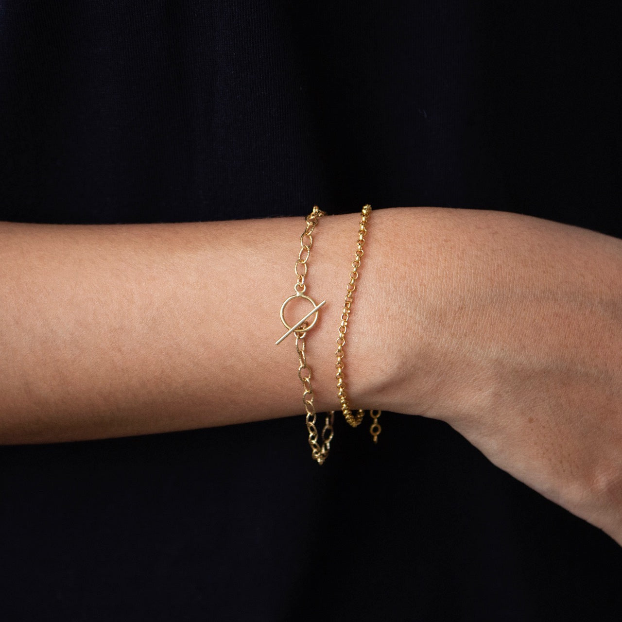 Color:Gold