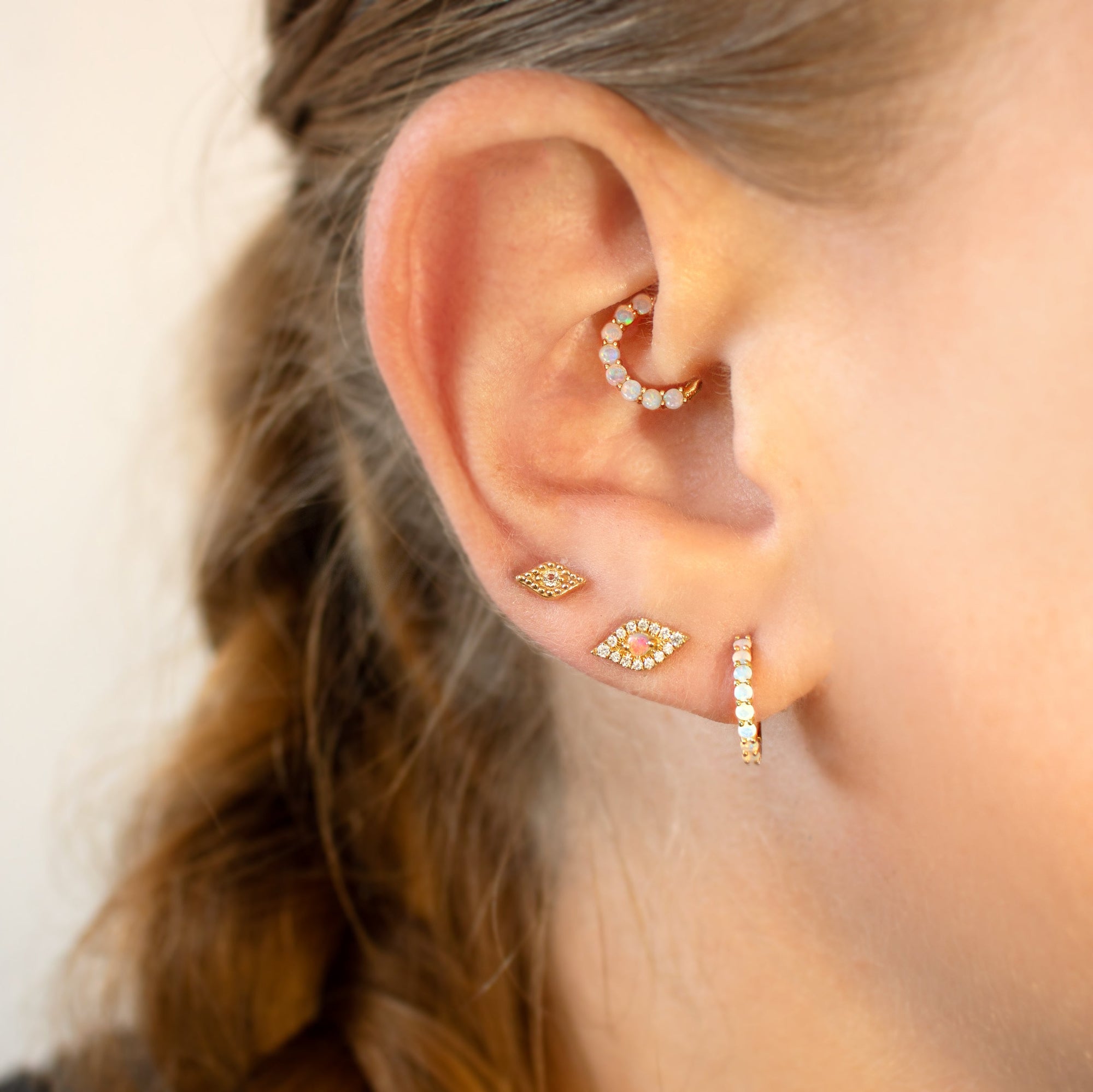 Color:Yellow Gold